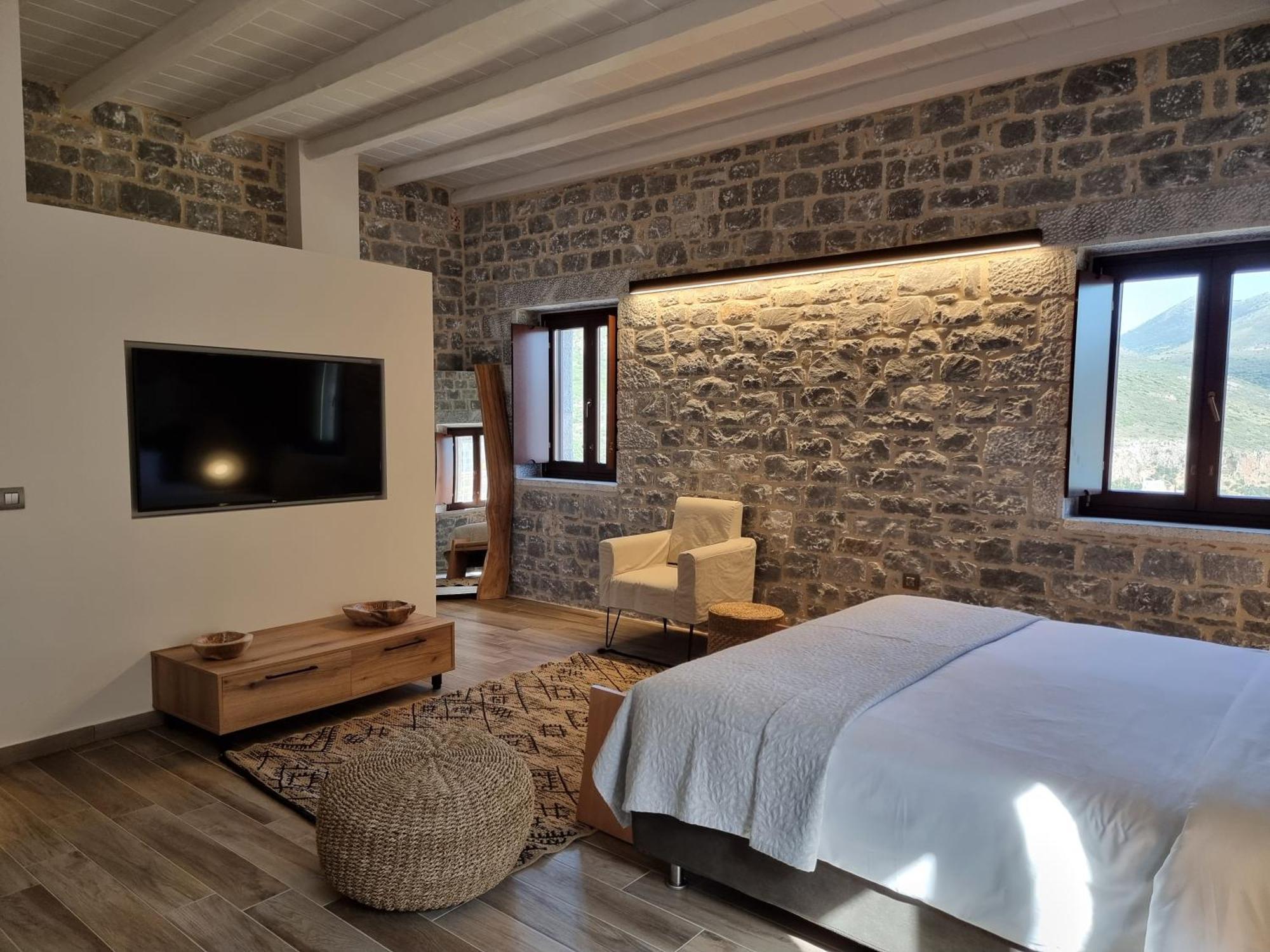 Manifest Boutique Hotel Oitilon Bagian luar foto