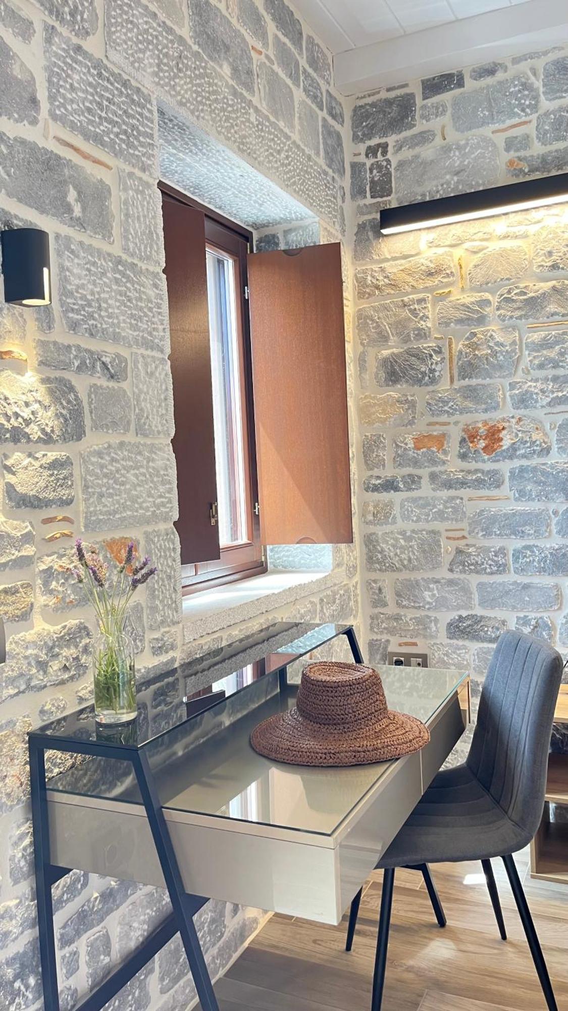 Manifest Boutique Hotel Oitilon Bagian luar foto